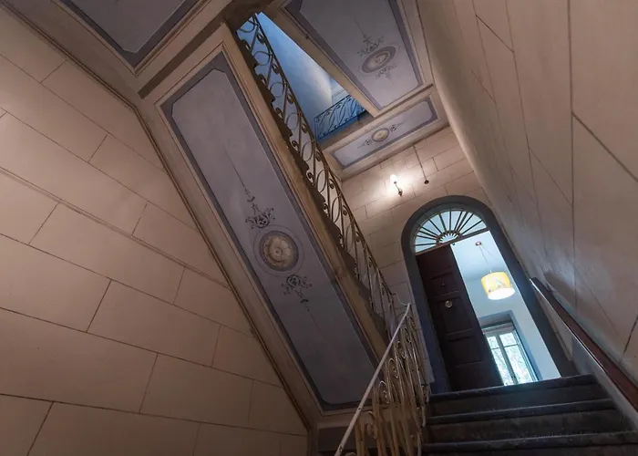 Casa Leopoldo 게스트하우스 4*