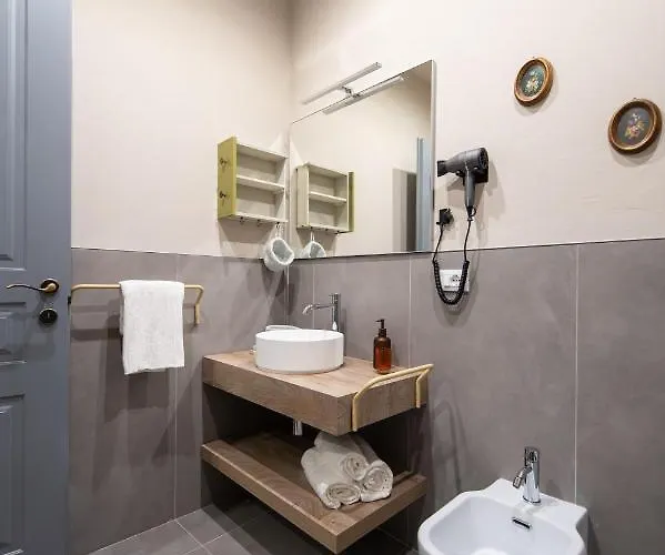 Affittacamere Casa Leopoldo Pisa