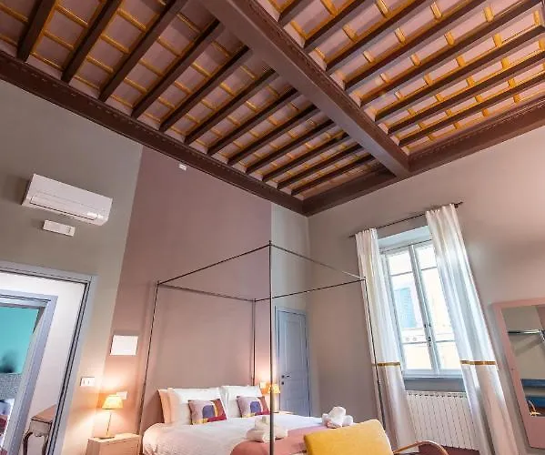 Affittacamere Casa Leopoldo 4*